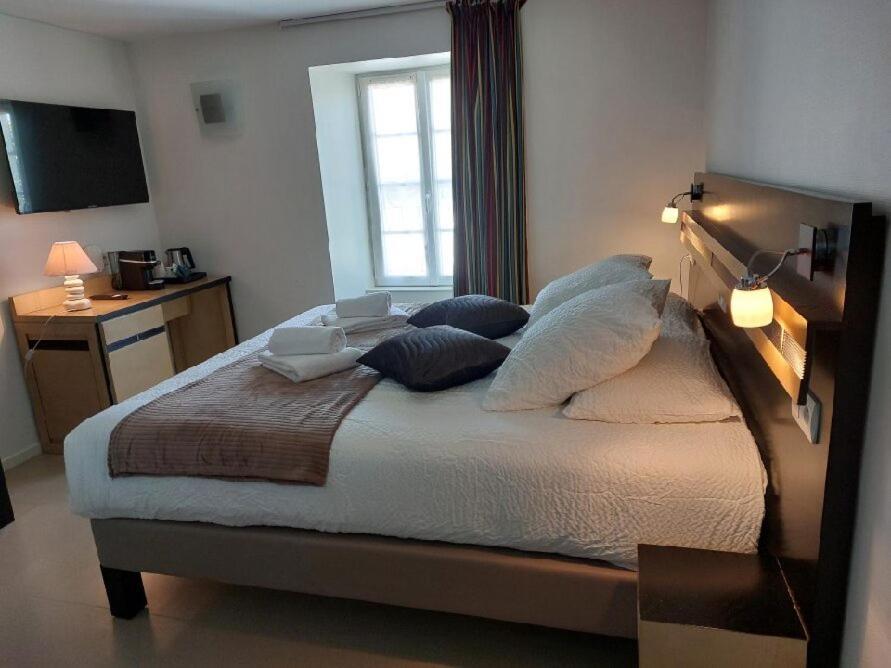 Hotel Logis Hotel Restaurant Auberge De La Xaintrie