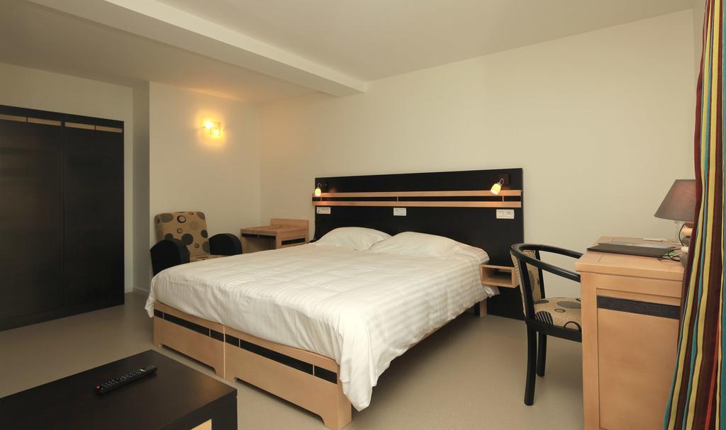 Hotel Logis Hotel Restaurant Auberge De La Xaintrie Saint-Privat (Correze)