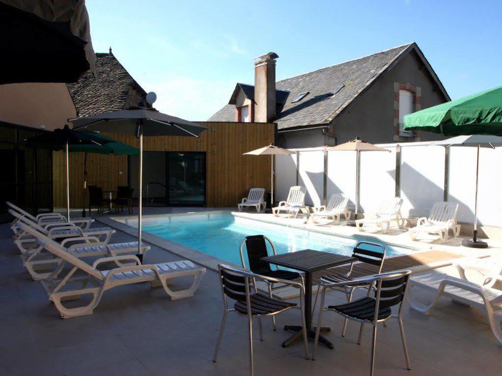 Logis Hotel Restaurant Auberge De La Xaintrie Hotel 3*