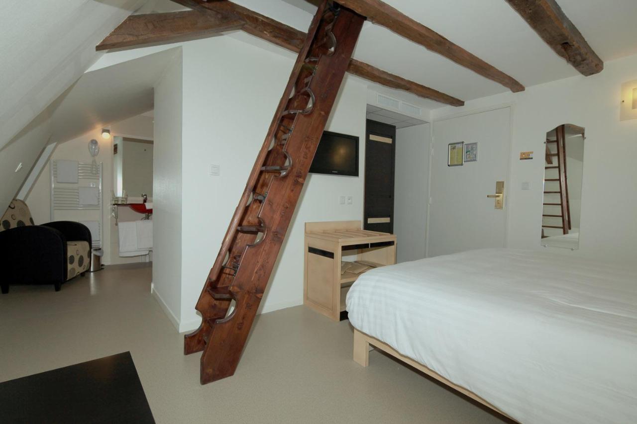 Logis Hotel Restaurant Auberge De La Xaintrie 3*